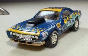 Johnny Lightning Blue With Yellow Flames Lights Out Liberty 1995 China