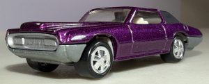 Johnny Lightning Metallic Purple 69 Custom Thunderbird 1995 China