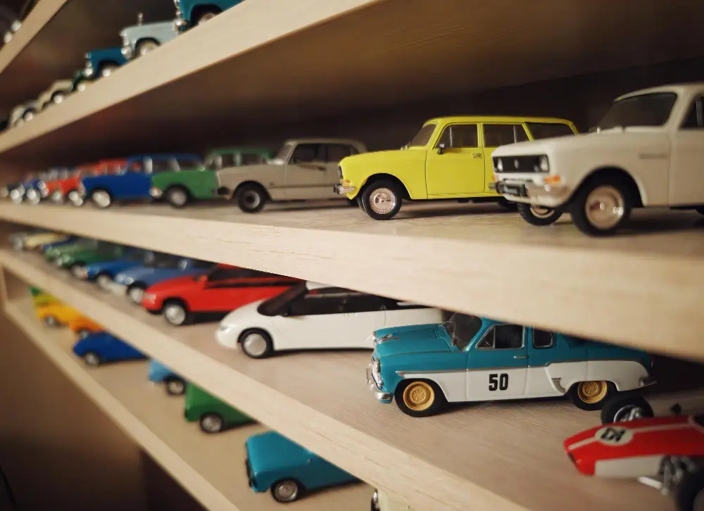 How to Display & Store Diecast Collectibles Shelves, Cases & Dust-Free Setup Ideas 2026
