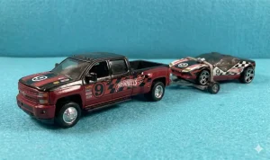 Hot Wheels 2011 Red, White and Black #9 La Fasta 5 Spoke Wheels Malaysia